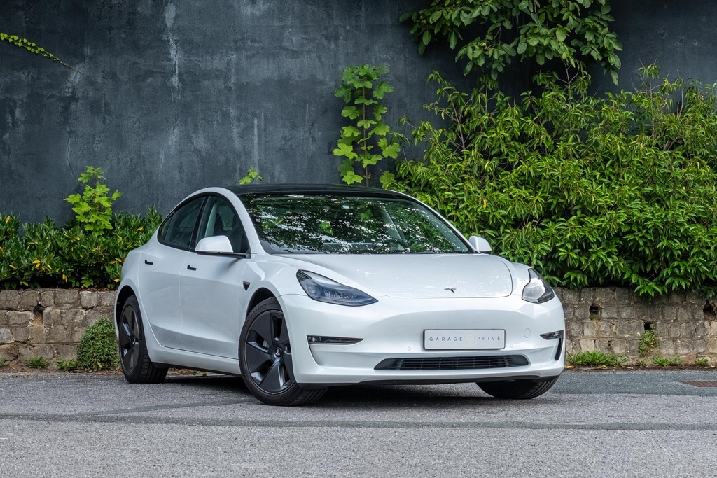 Tesla Model 3 LR - VENDUE